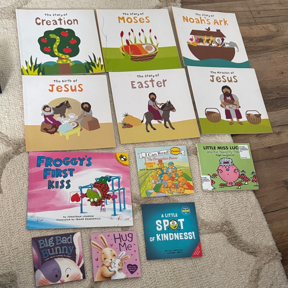 Kids book bundle 12 children’s books